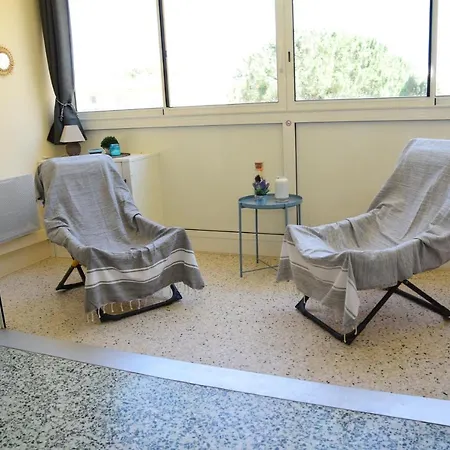 Plein Sud Les Cyclades Apartment *