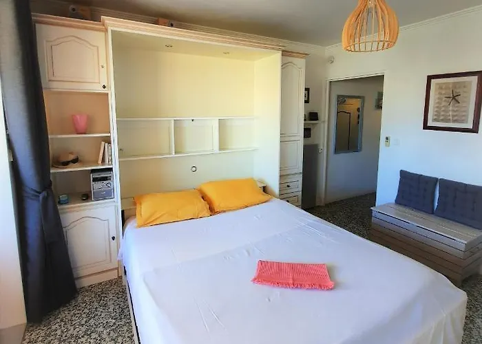 Lägenhet Plein Sud Les Cyclades Le Lavandou