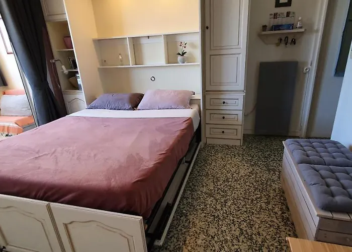 Plein Sud Les Cyclades * Le Lavandou