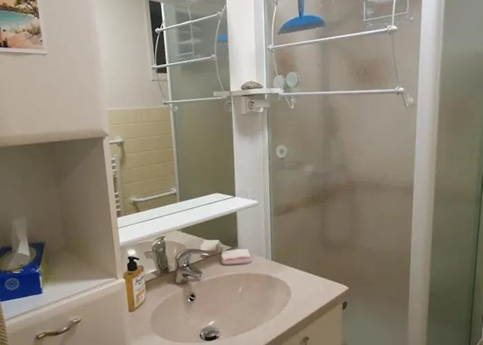 Plein Sud Les Cyclades * Le Lavandou